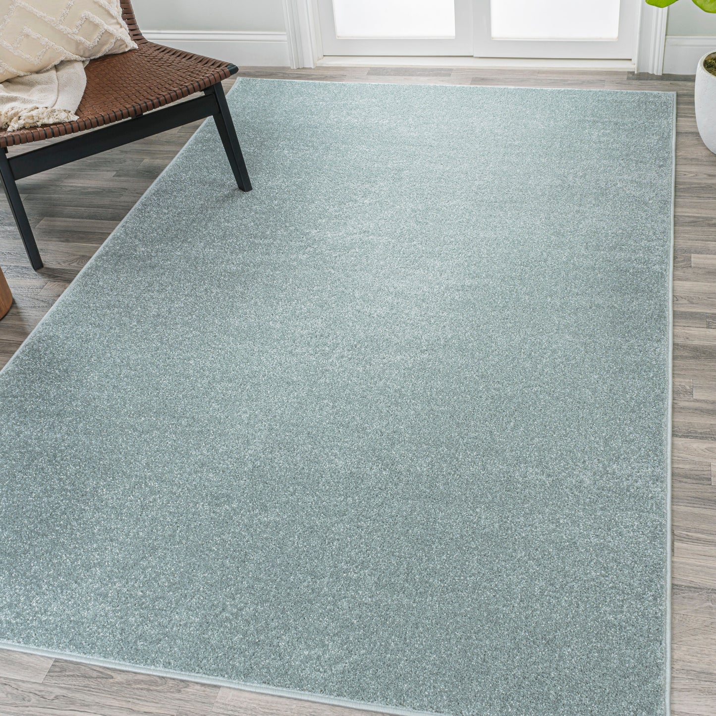 JONATHAN Y SUPERSOFT Haze 10 x 14 (ft) Loomed Light Blue Rectangular Indoor Solid Coastal Pet Friendly Area rug