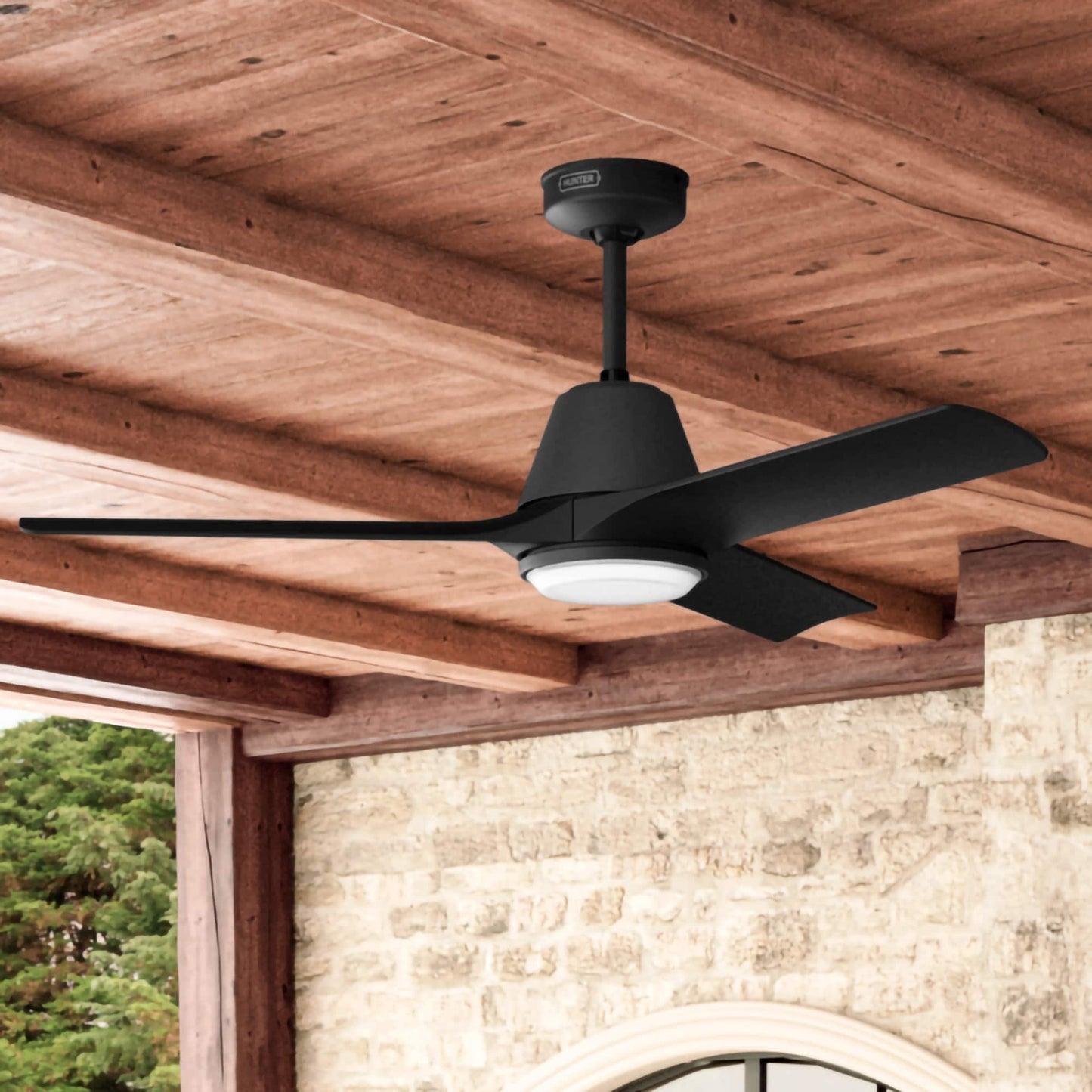Hunter Aeronaut ENERGY STAR SIMPLEconnect 52-in Integrated LED Outdoor Smart Matte Black with Matte Black Blades Propeller Ceiling Fan With Light - Remote Included ( 3 -Blade ) 6535508
