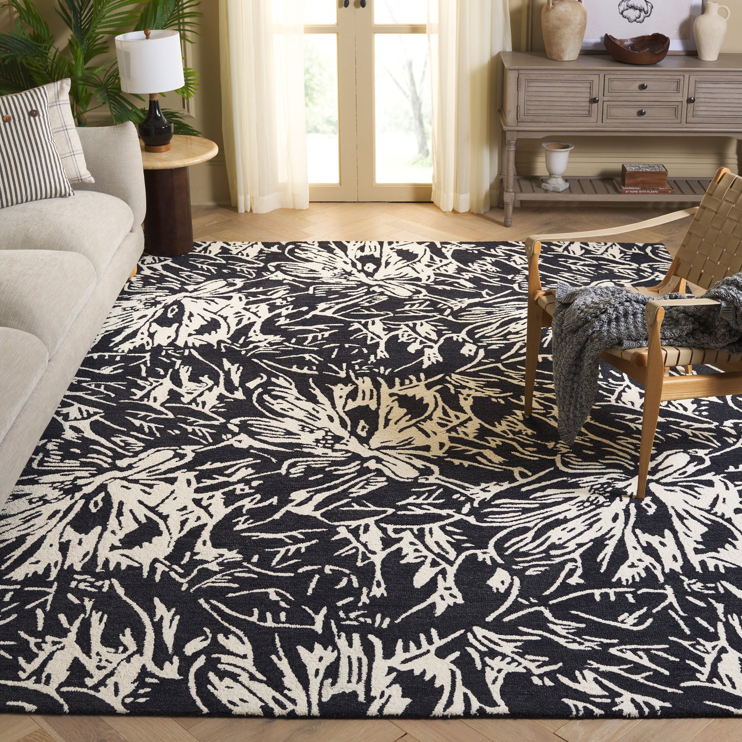 Safavieh Jardin 329 Black/Ivory Contemporary 6Ft x 9Ft Medium Rectangle Rug