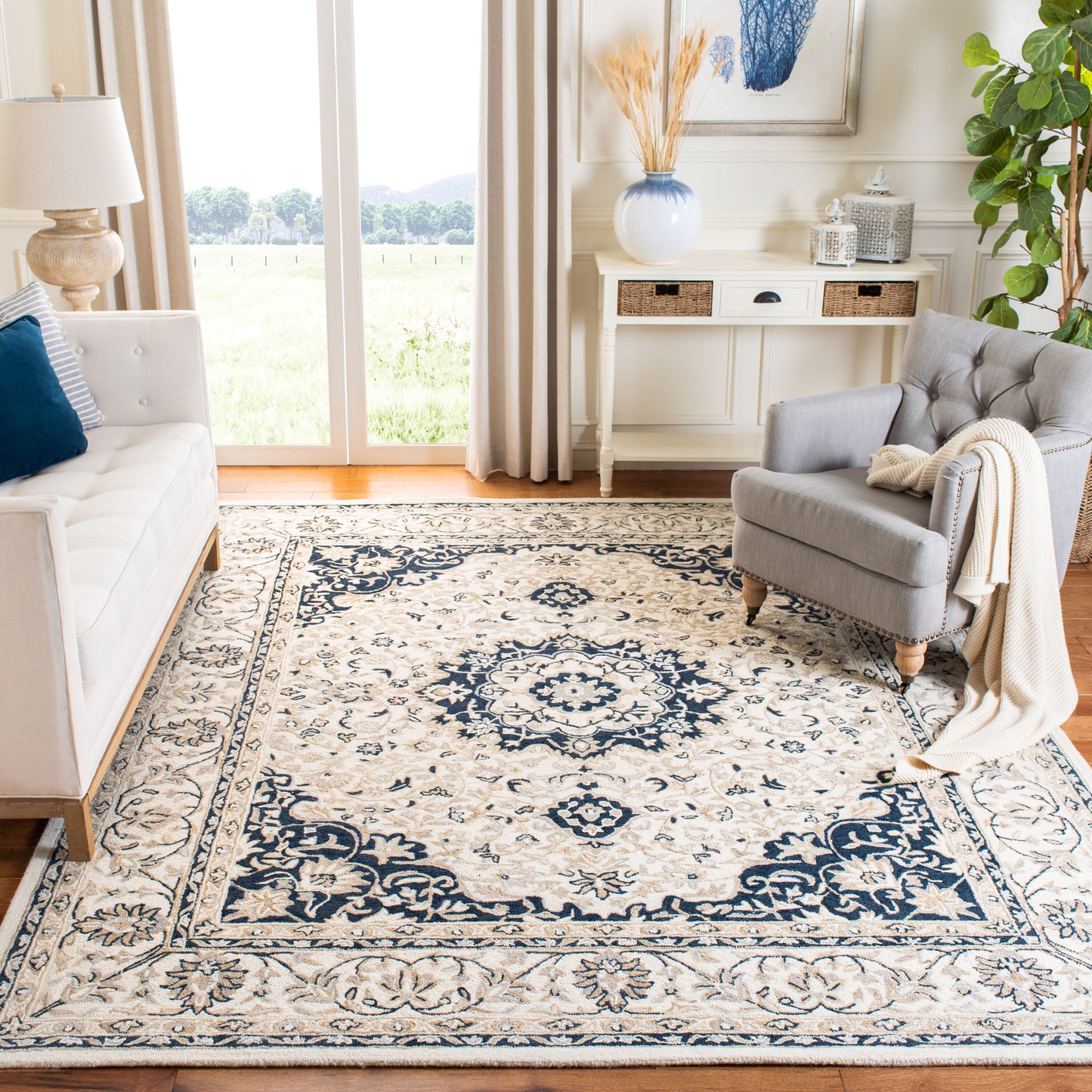 Safavieh Micro Loop 508 Ivory/Navy Traditional 8ft x 10ft Large Rectangle Rug