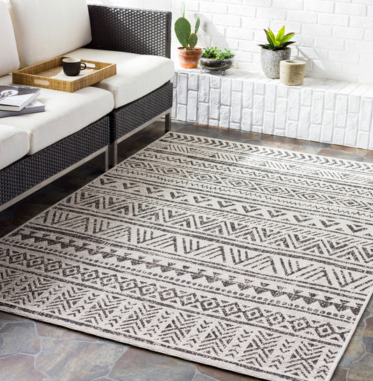 Livabliss Eagean 7 x 7 (ft) Flatweave Polypropylene Black Square Indoor/Outdoor Medallion Global Spot Clean Only Pet Friendly Area rug