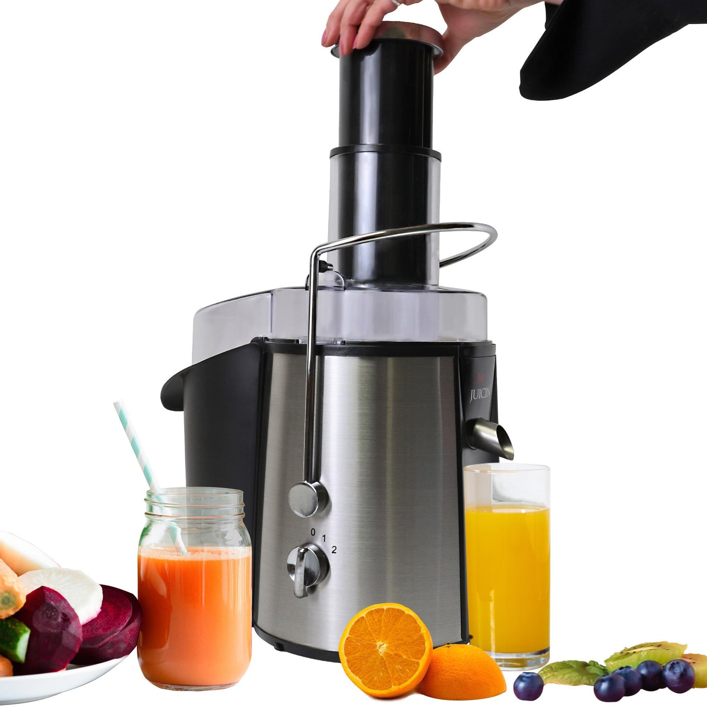 Koolatron 147.2-oz Juice Extractor with Removable Pulp Tray (Stainless Steel and Black) KMJ-01