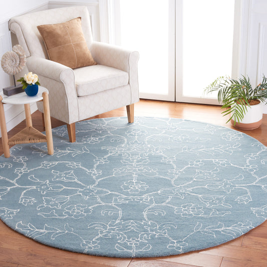 Safavieh  Fifth Avenue 135 Blue/Ivory Traditional 7ft x 7ft Round Rug