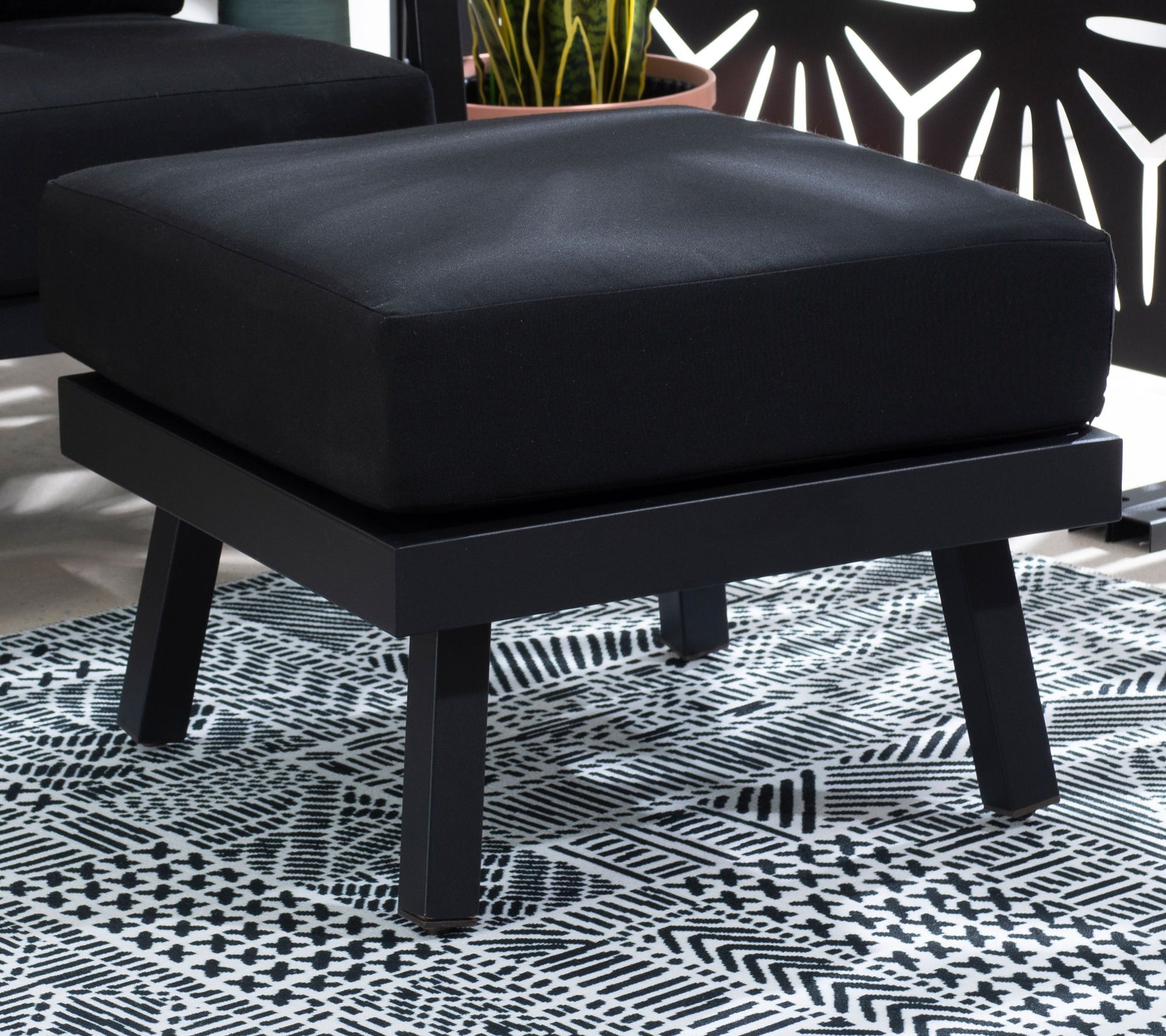 Linon Home Holland Aluminum Ottoman